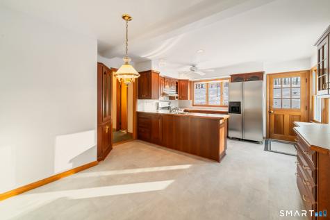 672 Old Waterbury Road Southbury CT 06488