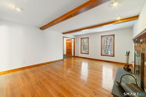 672 Old Waterbury Road Southbury CT 06488