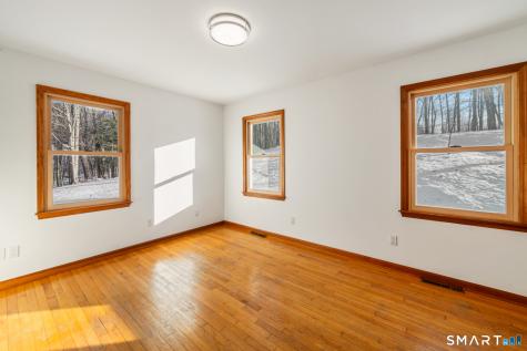 672 Old Waterbury Road Southbury CT 06488