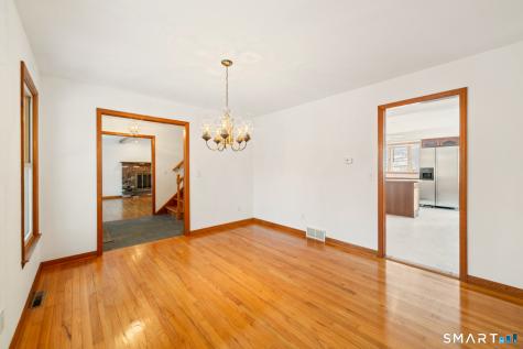 672 Old Waterbury Road Southbury CT 06488