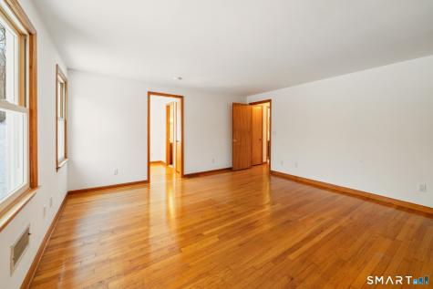 672 Old Waterbury Road Southbury CT 06488