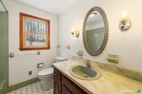 672 Old Waterbury Road Southbury CT 06488