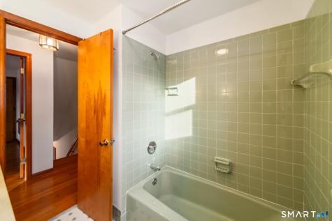 672 Old Waterbury Road Southbury CT 06488