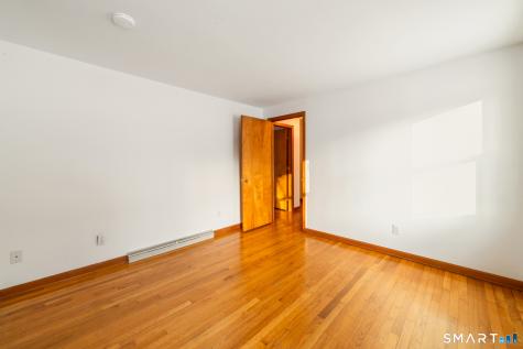 672 Old Waterbury Road Southbury CT 06488