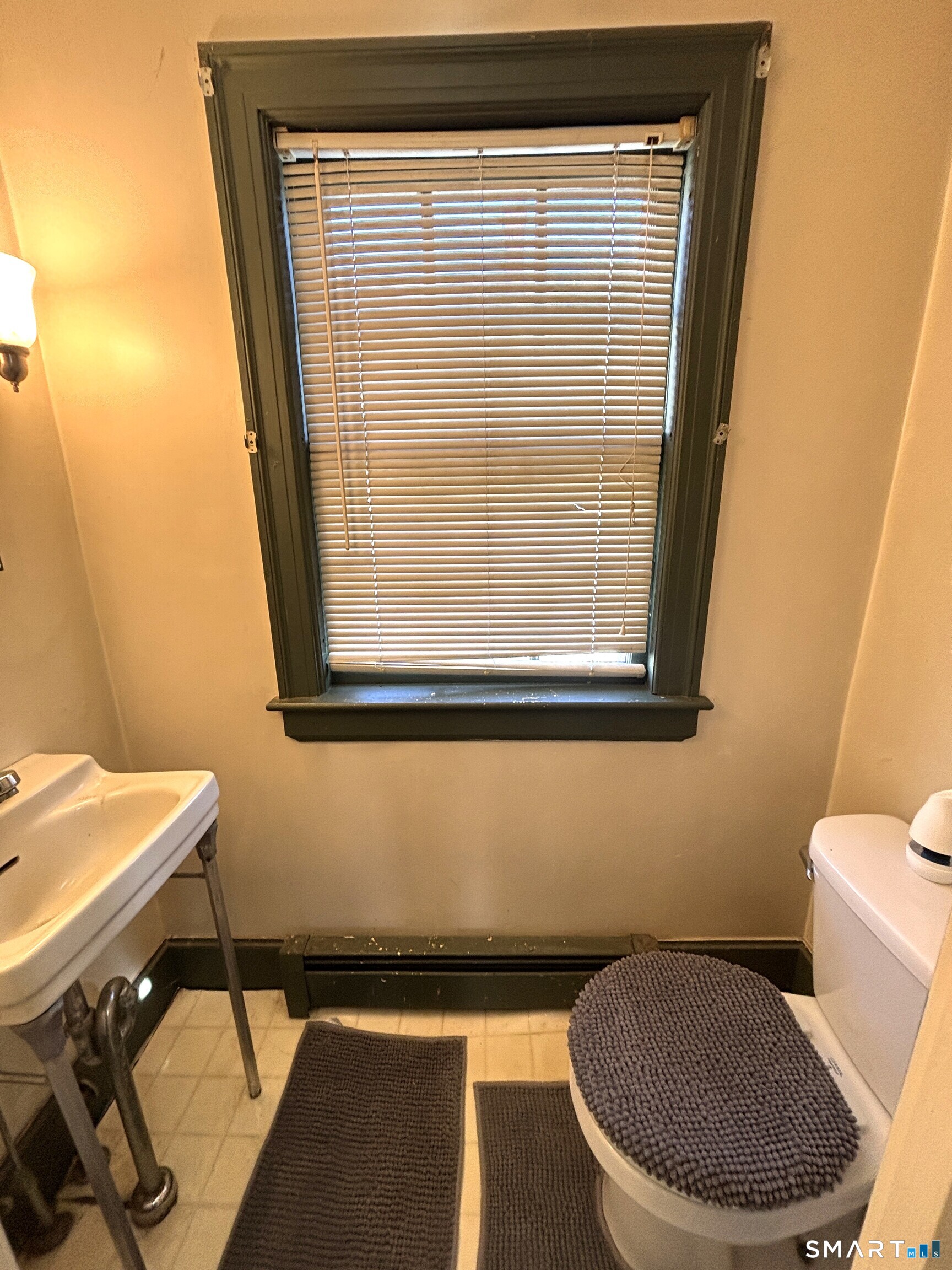 136 Broadway Street Colchester CT 06415