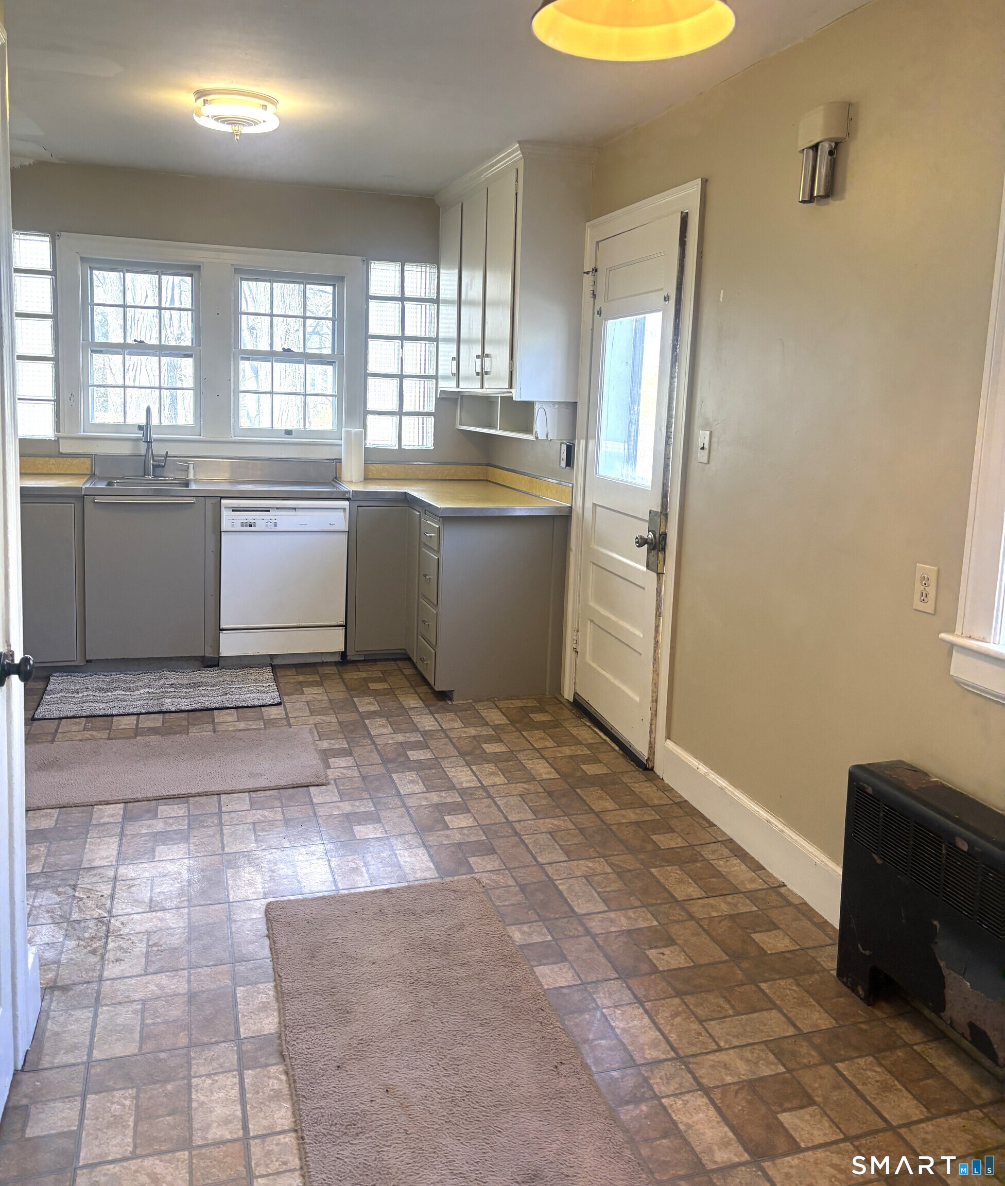 136 Broadway Street Colchester CT 06415