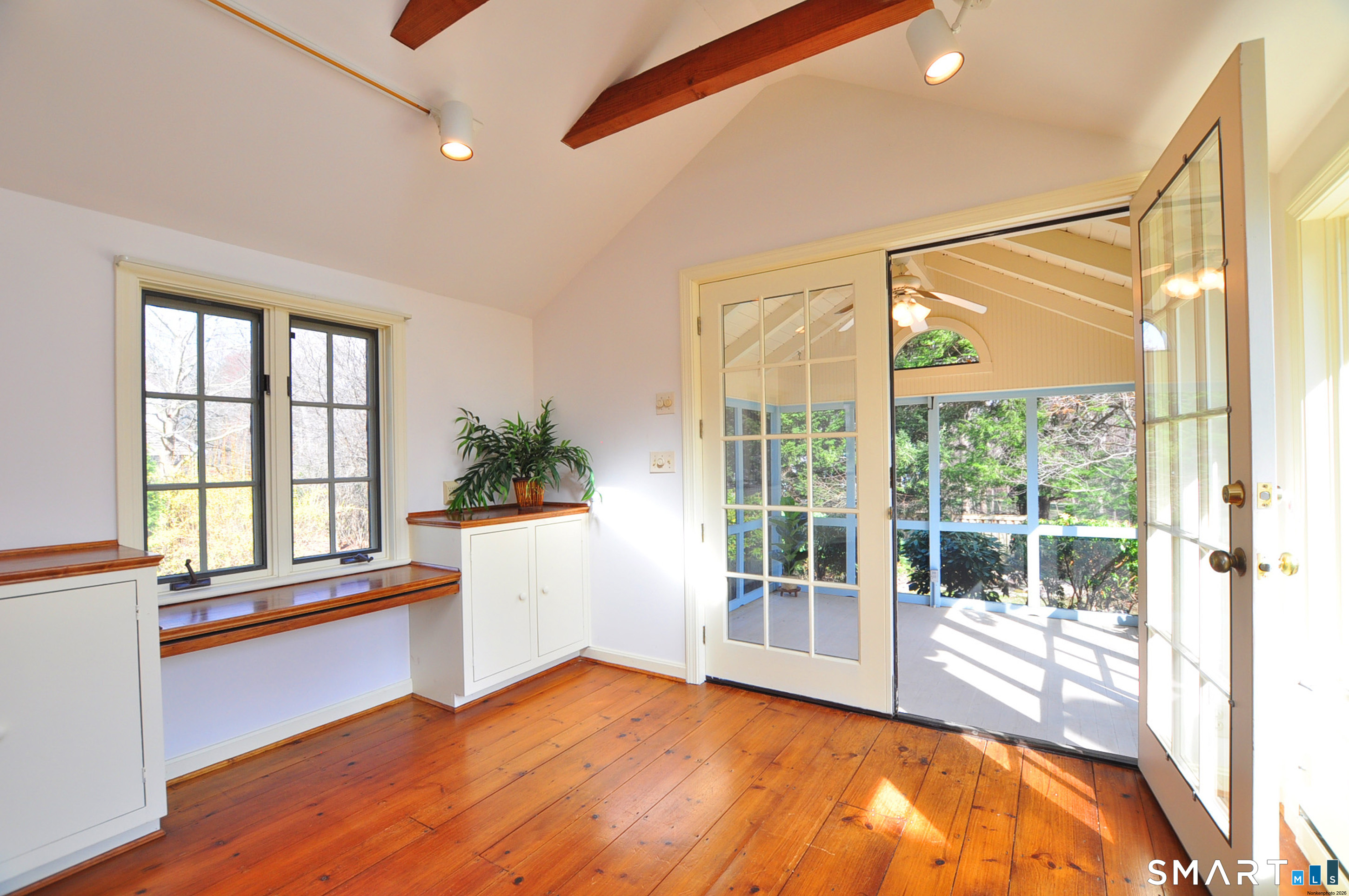 14 North Drive Simsbury CT 06070