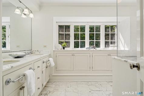 6 Adams Way Weston CT 06883