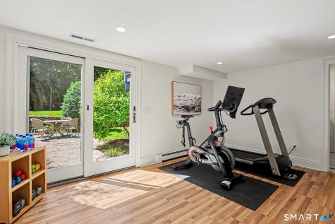 6 Adams Way Weston CT 06883