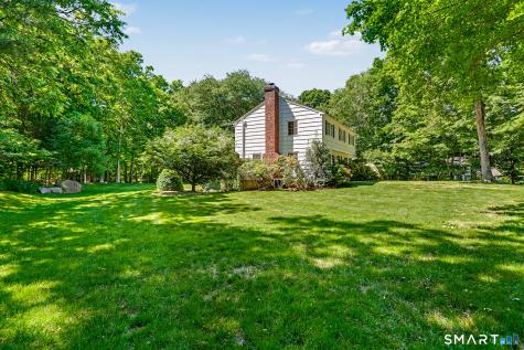 6 Adams Way Weston CT 06883
