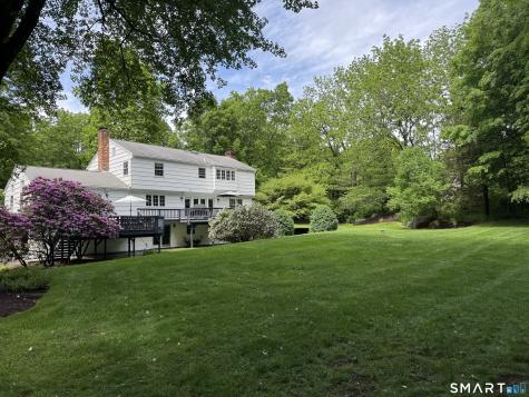 6 Adams Way Weston CT 06883