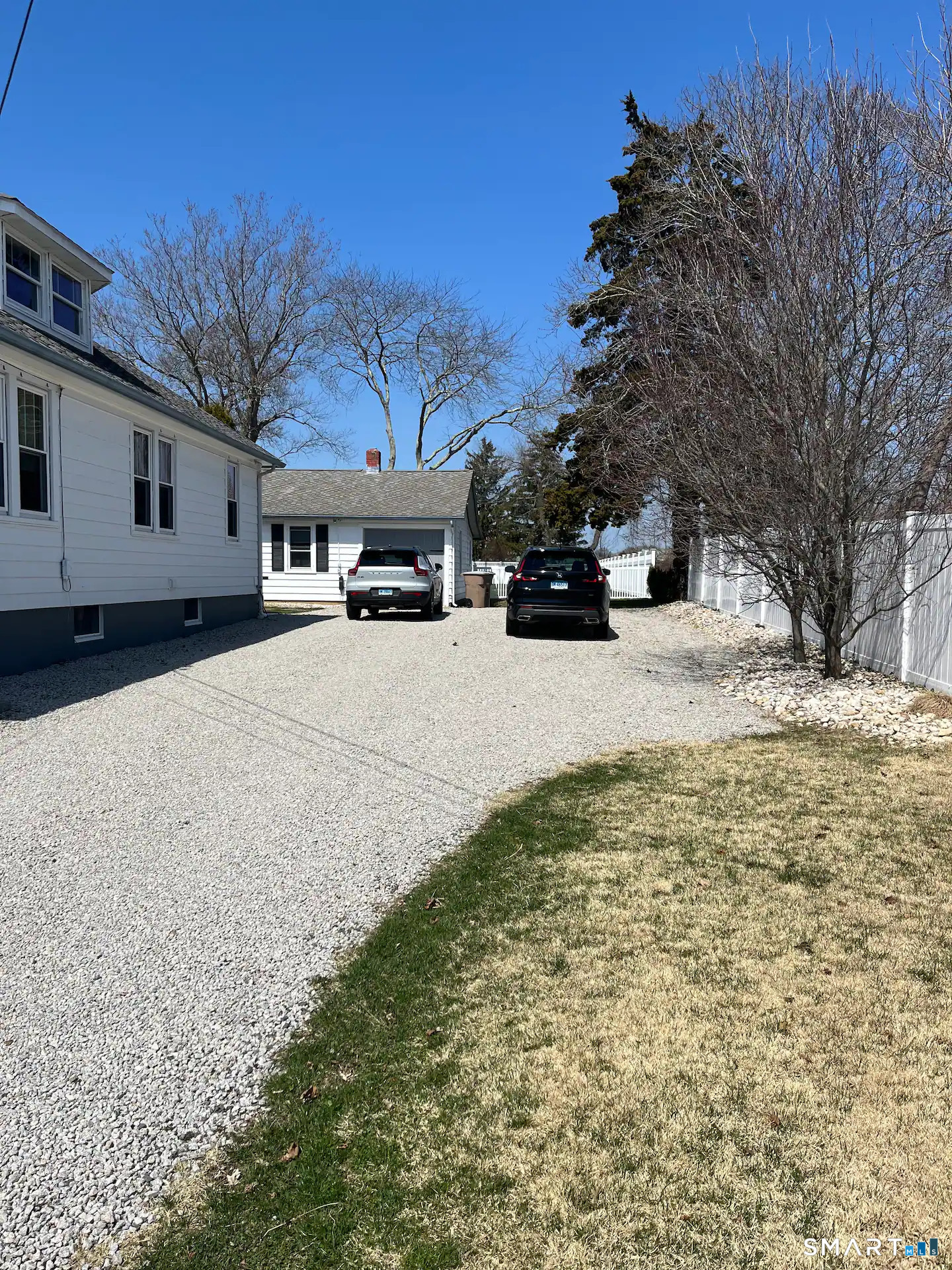 72 Smith Street East Lyme CT 06357