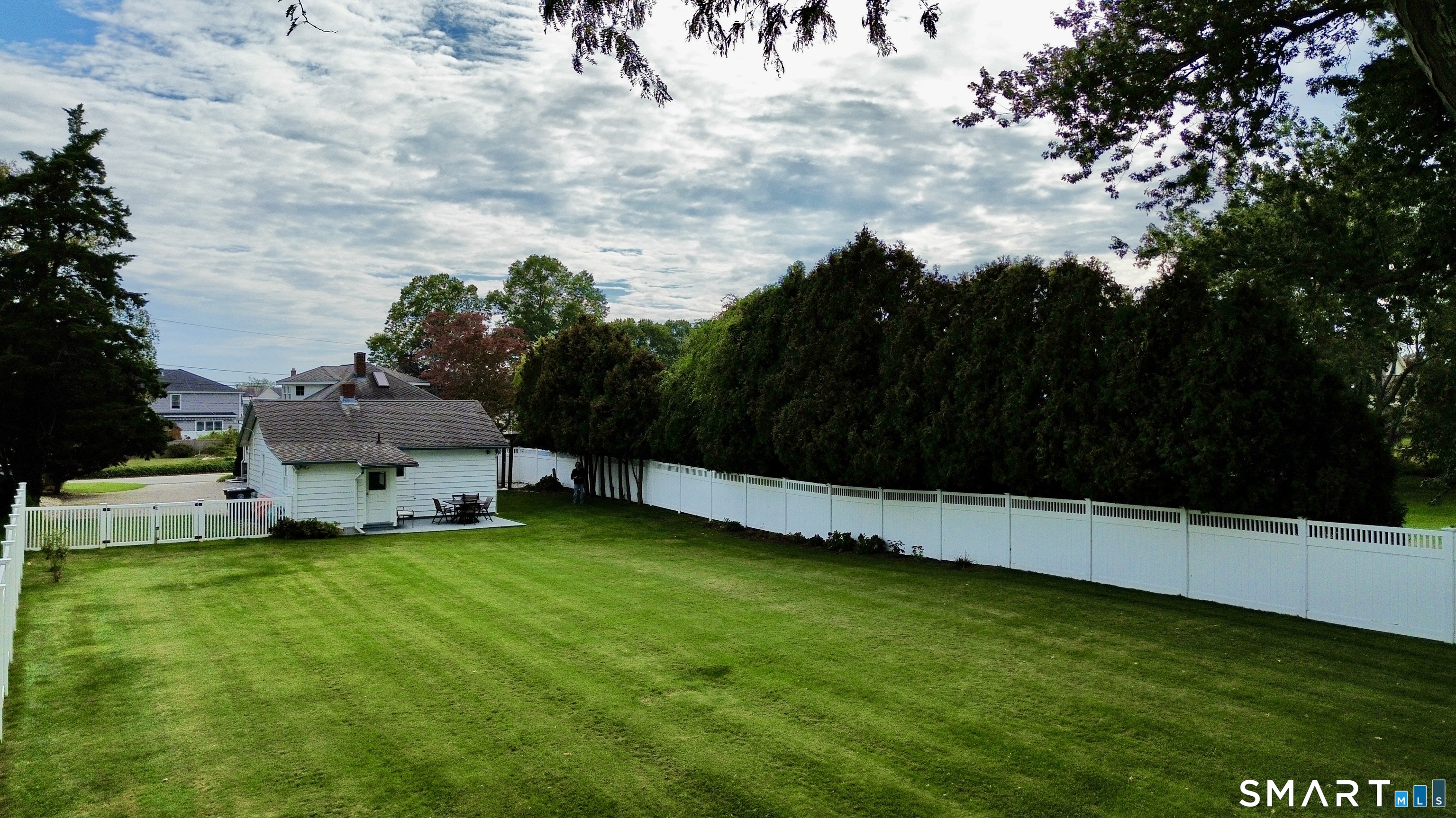 72 Smith Street East Lyme CT 06357