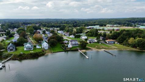 72 Smith Street East Lyme CT 06357