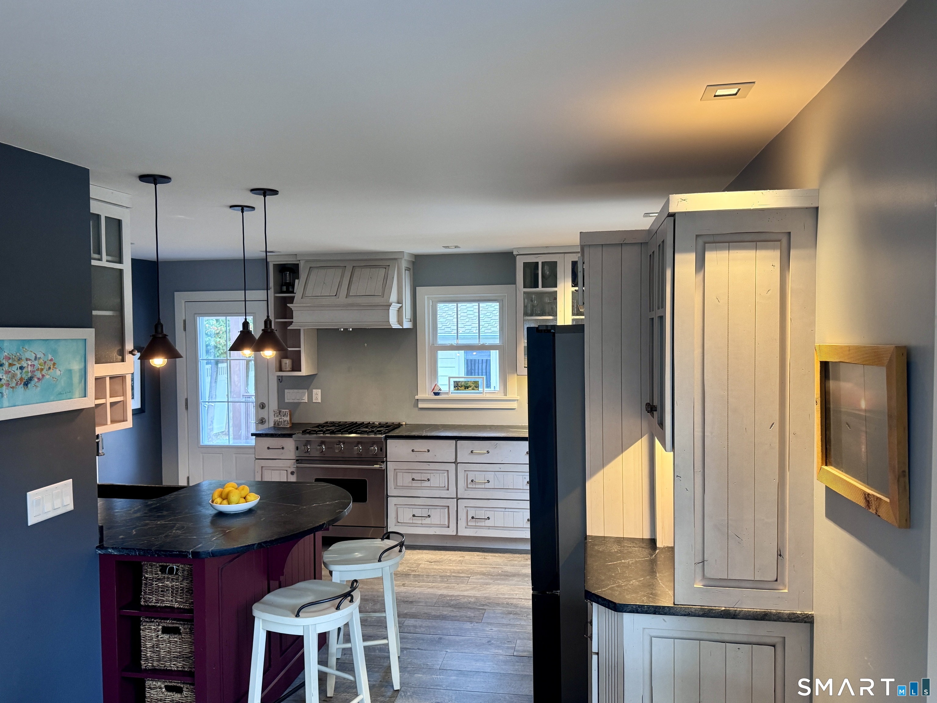 72 Smith Street East Lyme CT 06357