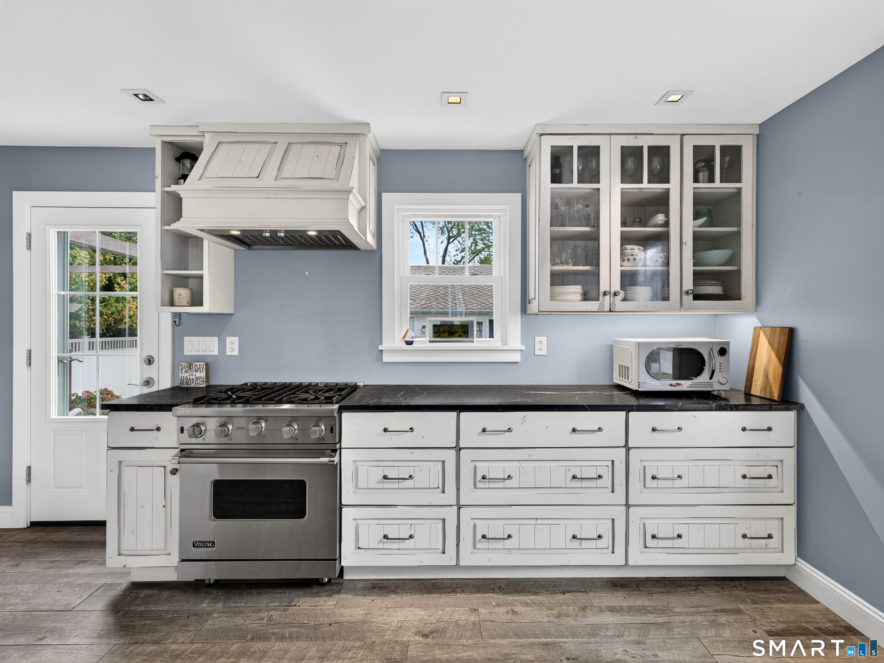 72 Smith Street East Lyme CT 06357