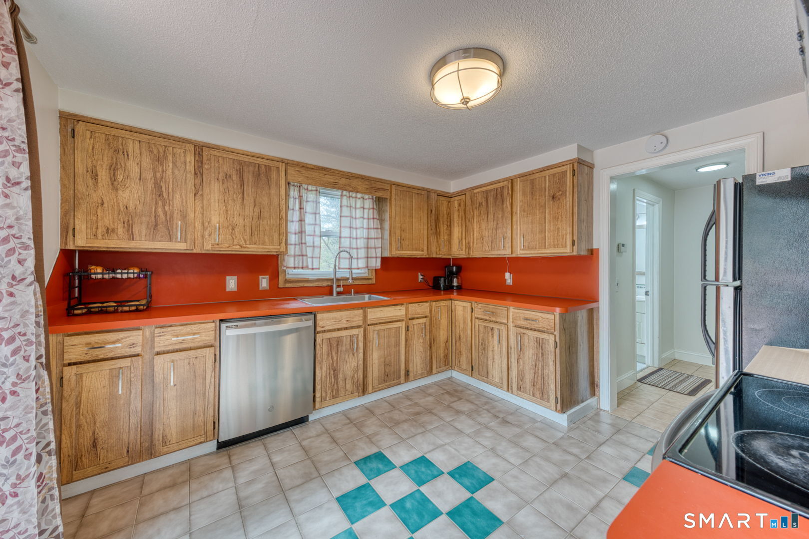 21 Old Meadow Plain Road Simsbury CT 06070