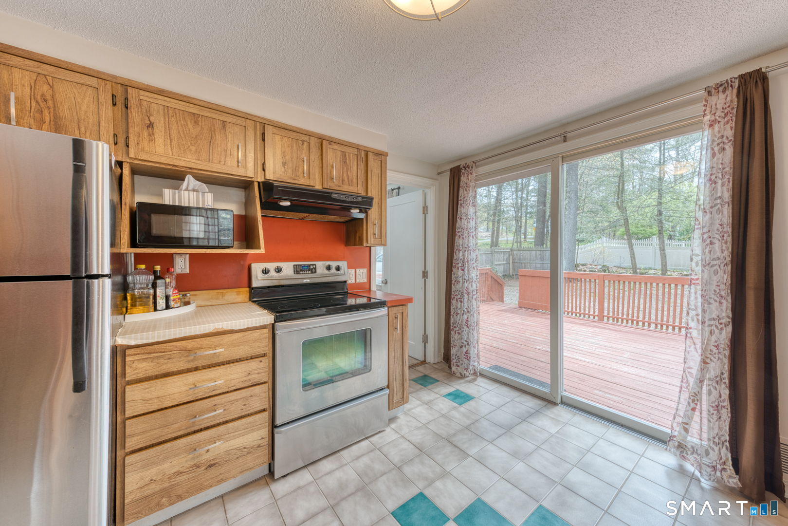 21 Old Meadow Plain Road Simsbury CT 06070