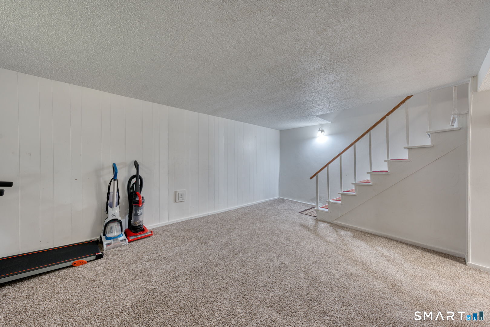 21 Old Meadow Plain Road Simsbury CT 06070