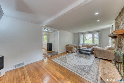 21 Old Meadow Plain Road Simsbury CT 06070