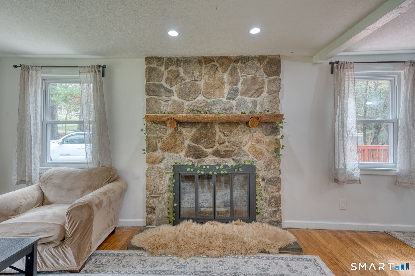 21 Old Meadow Plain Road Simsbury CT 06070