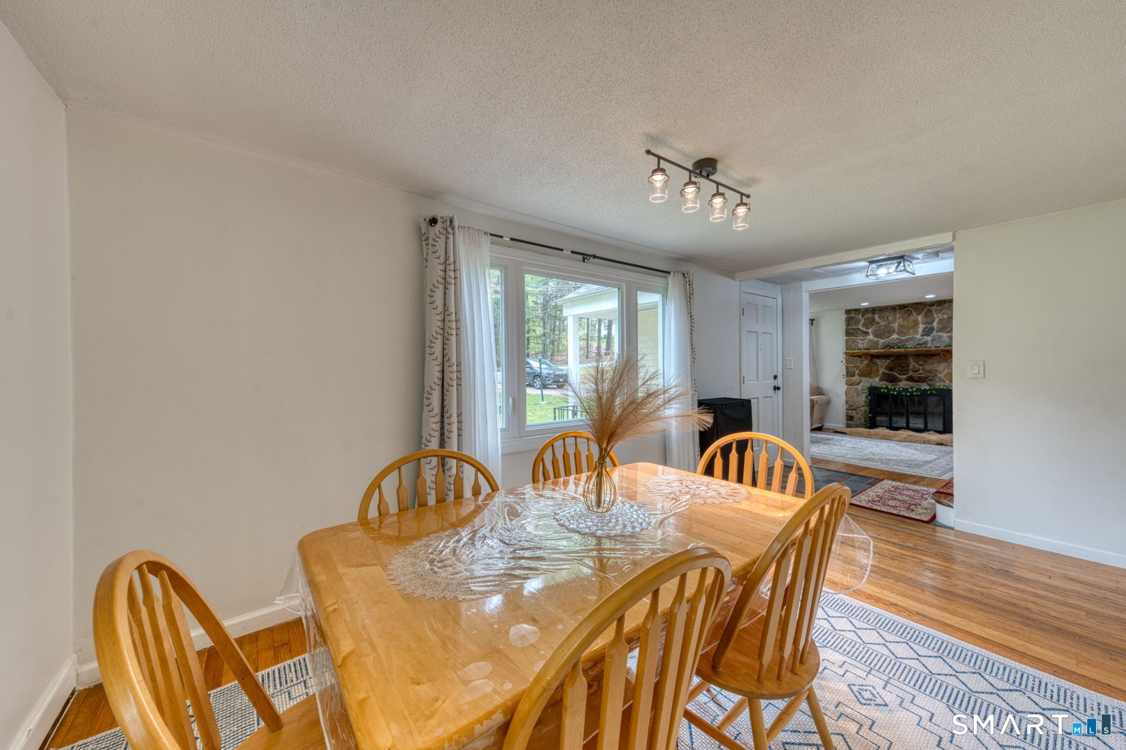 21 Old Meadow Plain Road Simsbury CT 06070