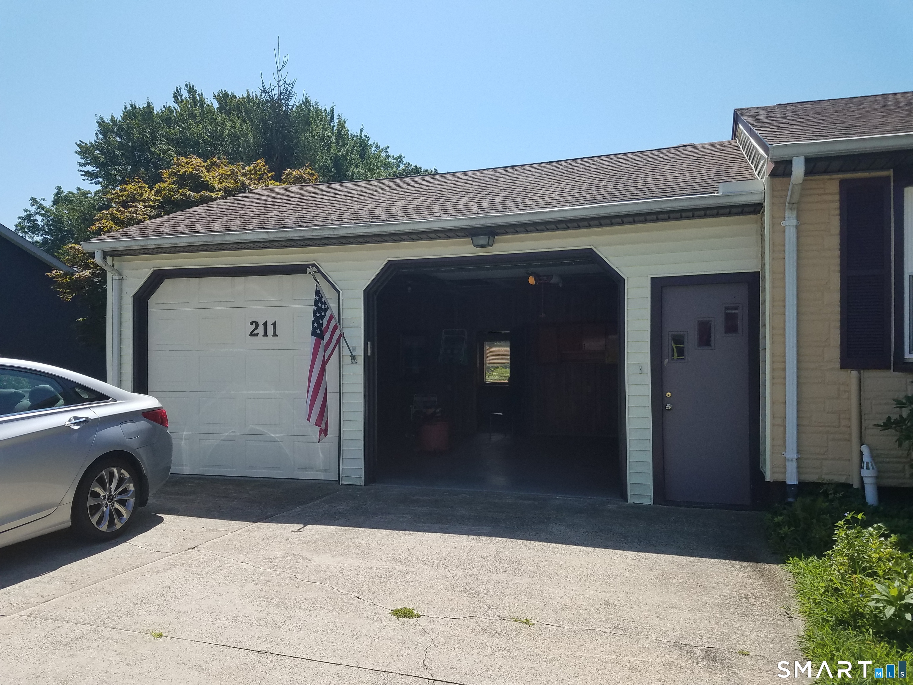211 Melba Street Milford CT 06460