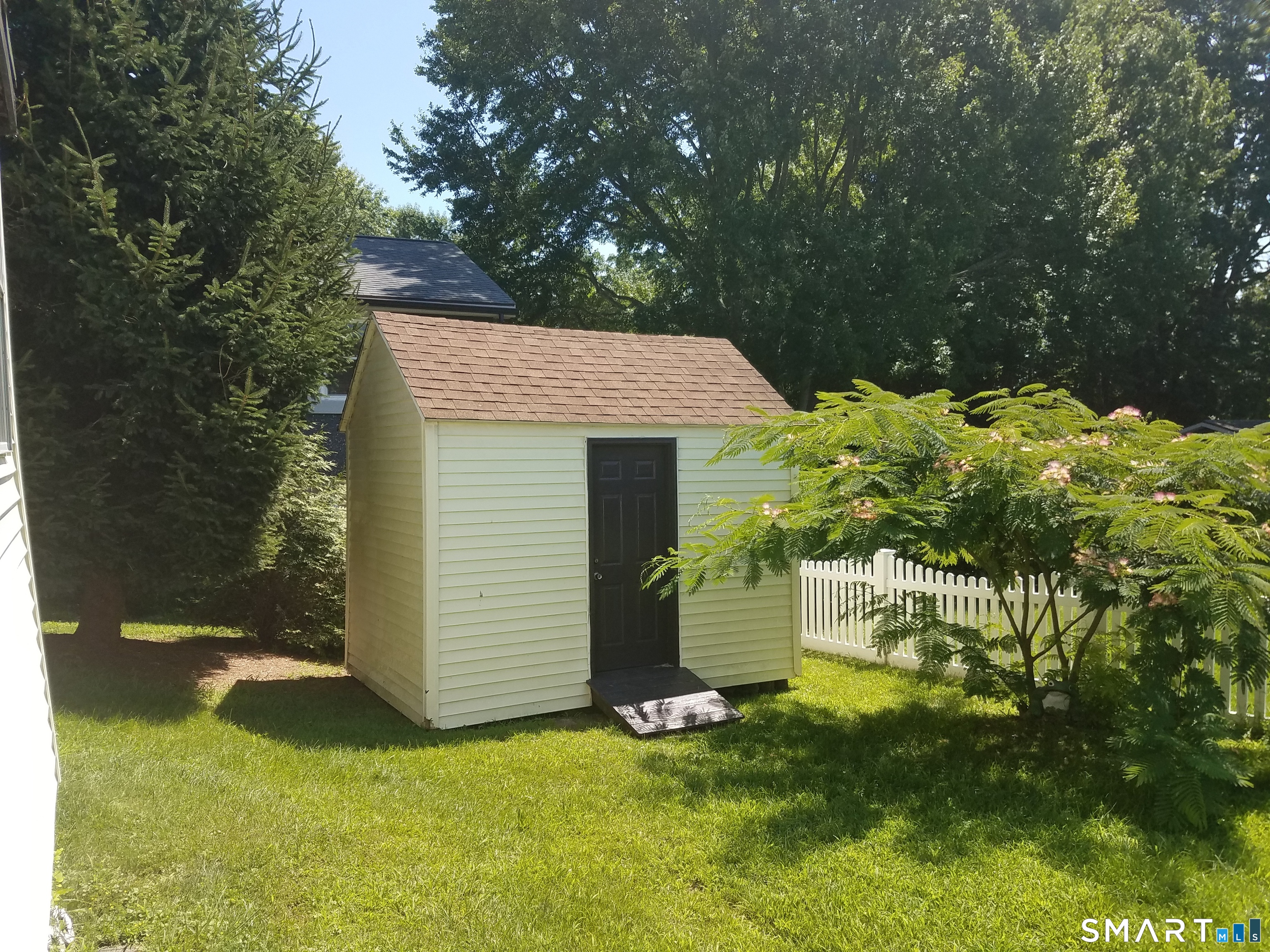 211 Melba Street Milford CT 06460