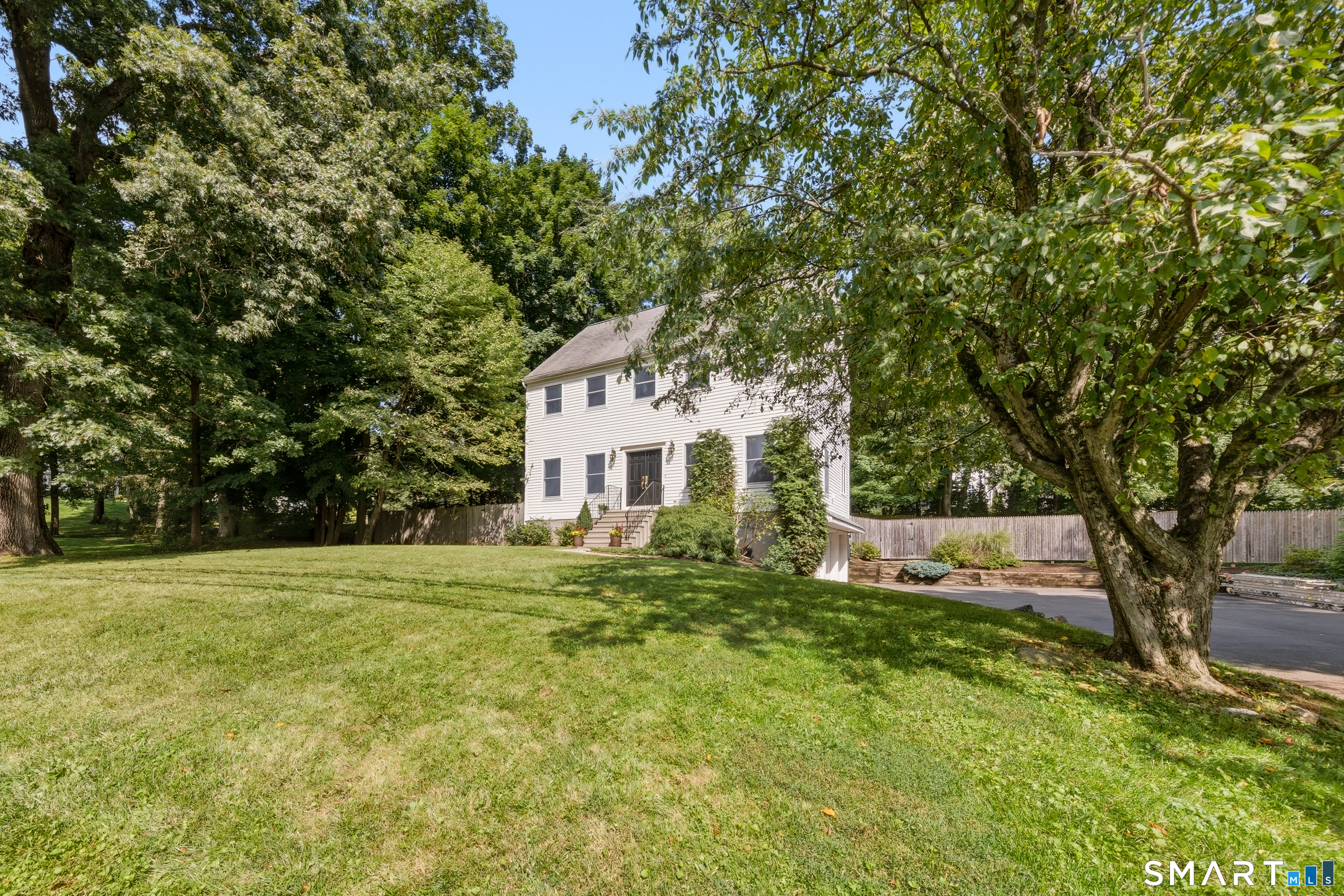145 Weed Street New Canaan CT 06840