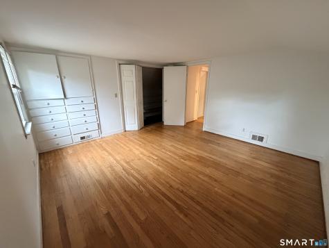 1423 Silver Lane East Hartford CT 06118
