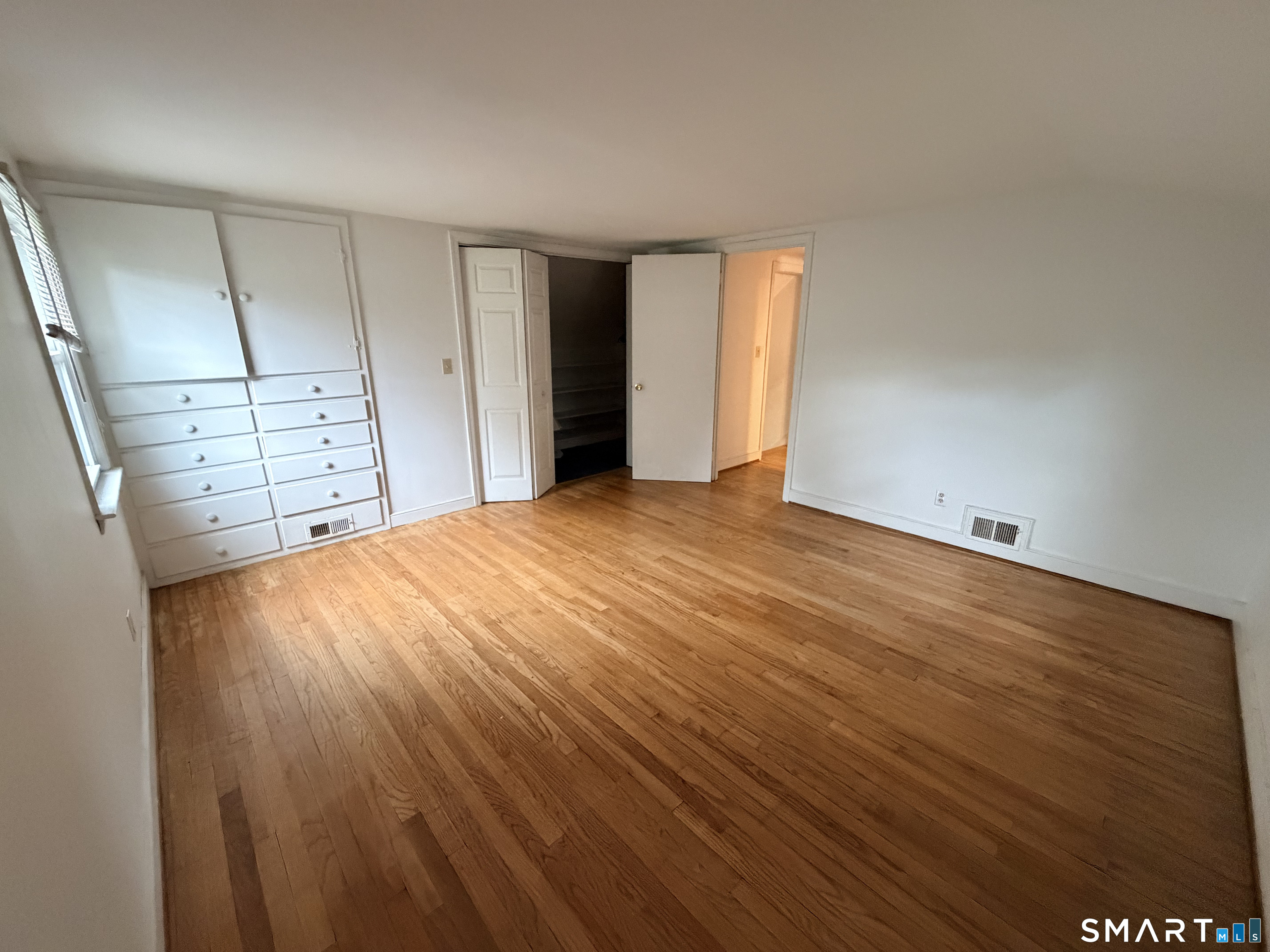 1423 Silver Lane East Hartford CT 06118