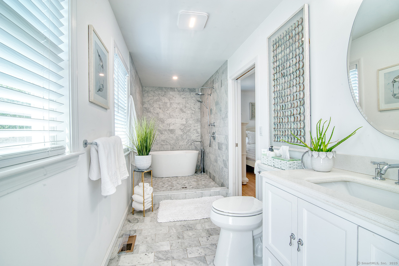 21 Overlook Avenue Groton CT 06355