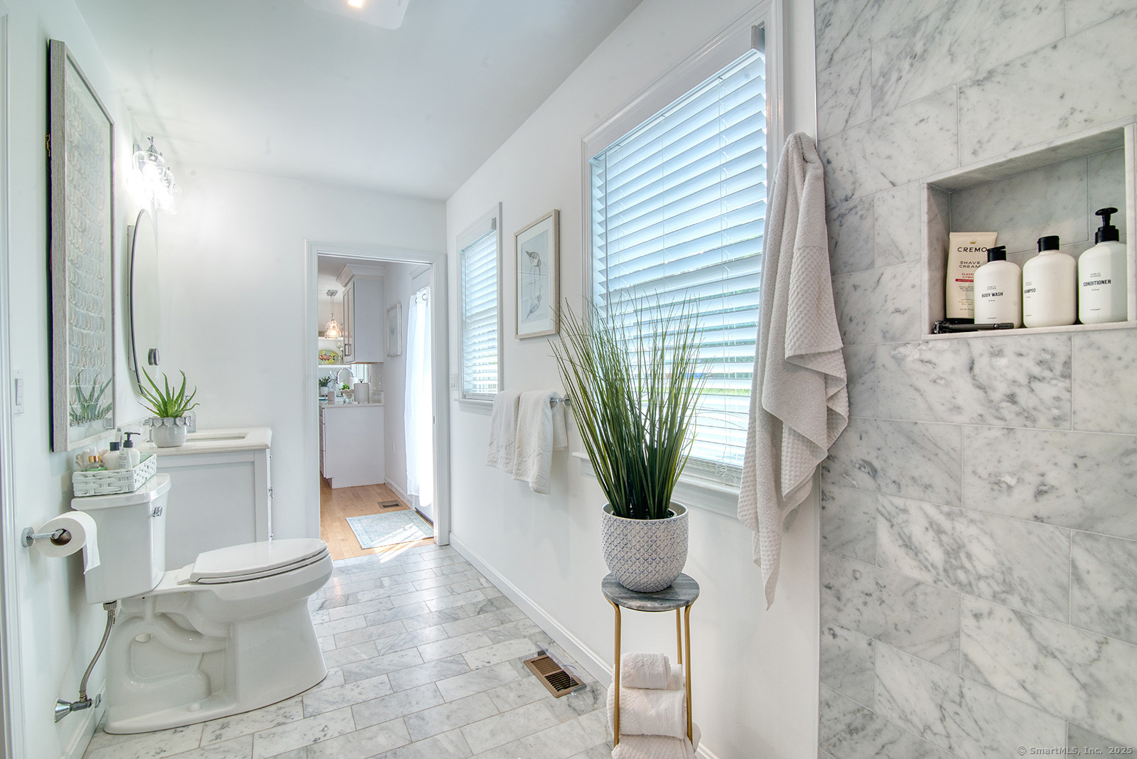 21 Overlook Avenue Groton CT 06355