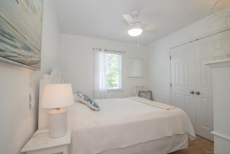 21 Overlook Avenue Groton CT 06355