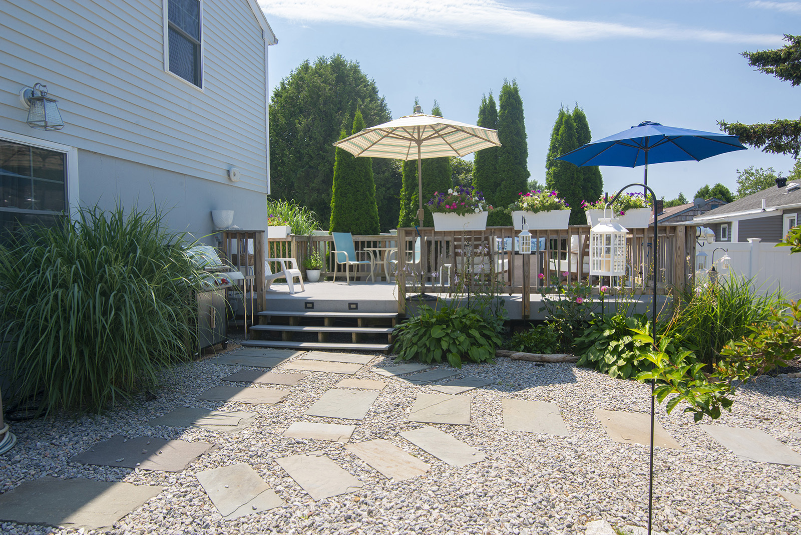21 Overlook Avenue Groton CT 06355