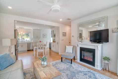 21 Overlook Avenue Groton CT 06355