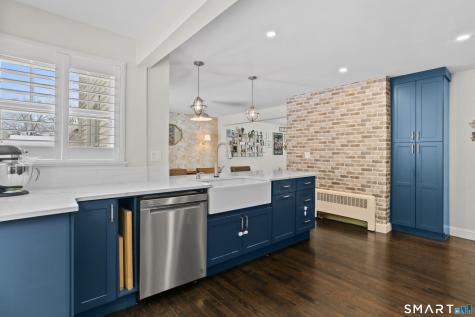 1470 Stratfield Road Fairfield CT 06825