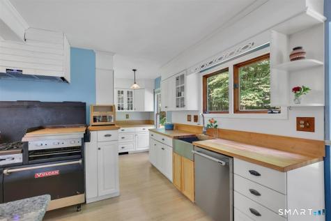 28 Galbraith Road Stafford CT 06076
