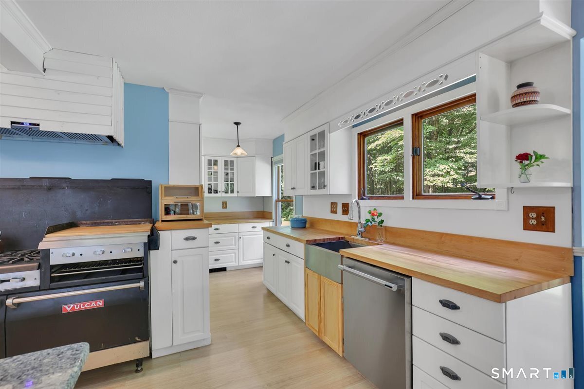 28 Galbraith Road Stafford CT 06076