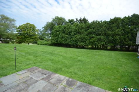 90 Colonese Road Fairfield CT 06825