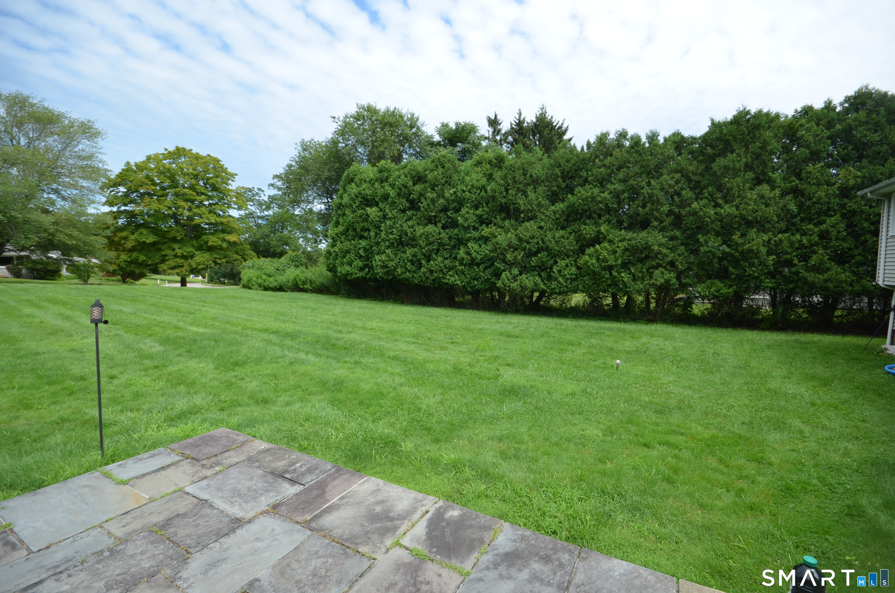 90 Colonese Road Fairfield CT 06825