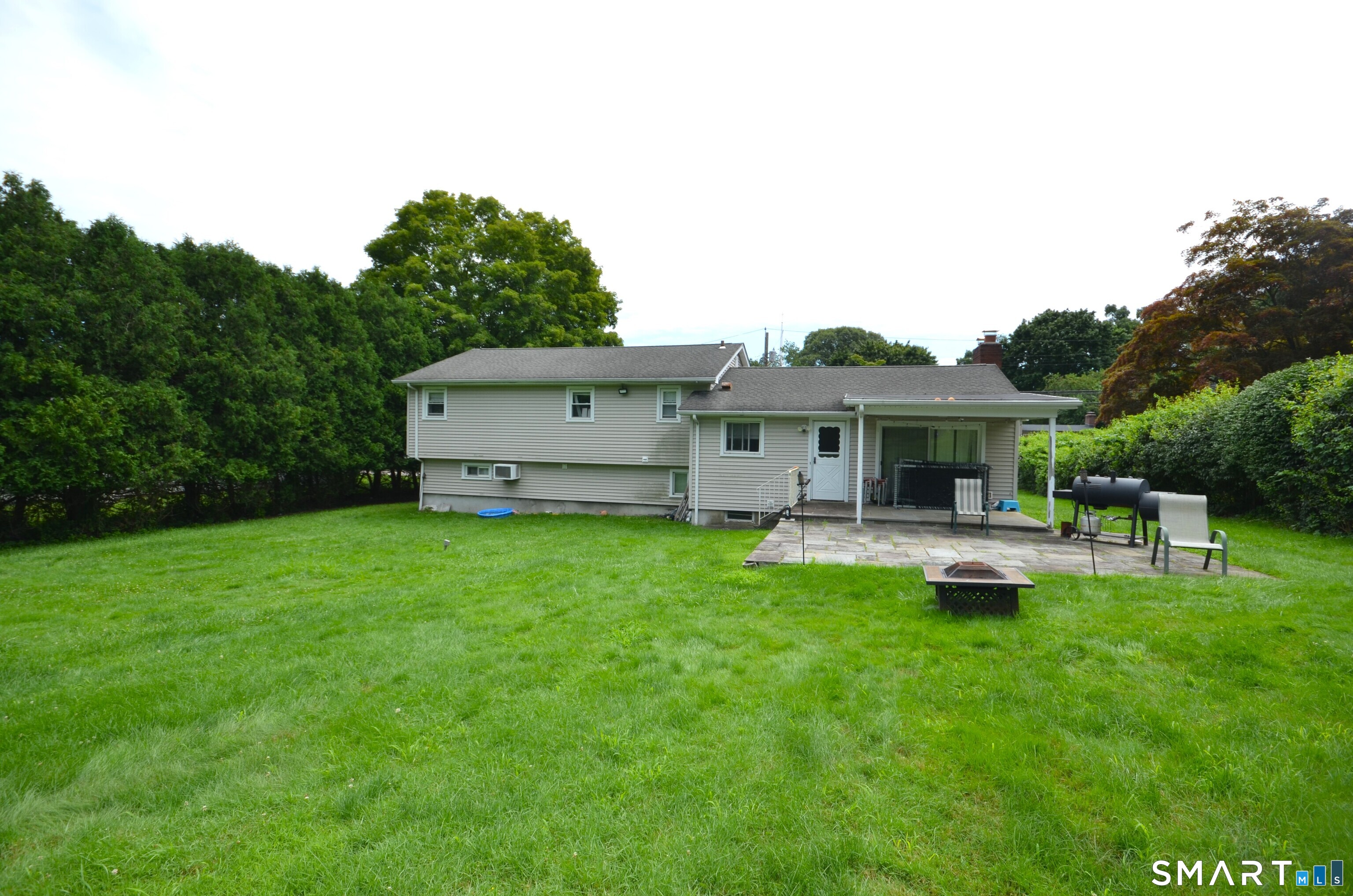 90 Colonese Road Fairfield CT 06825
