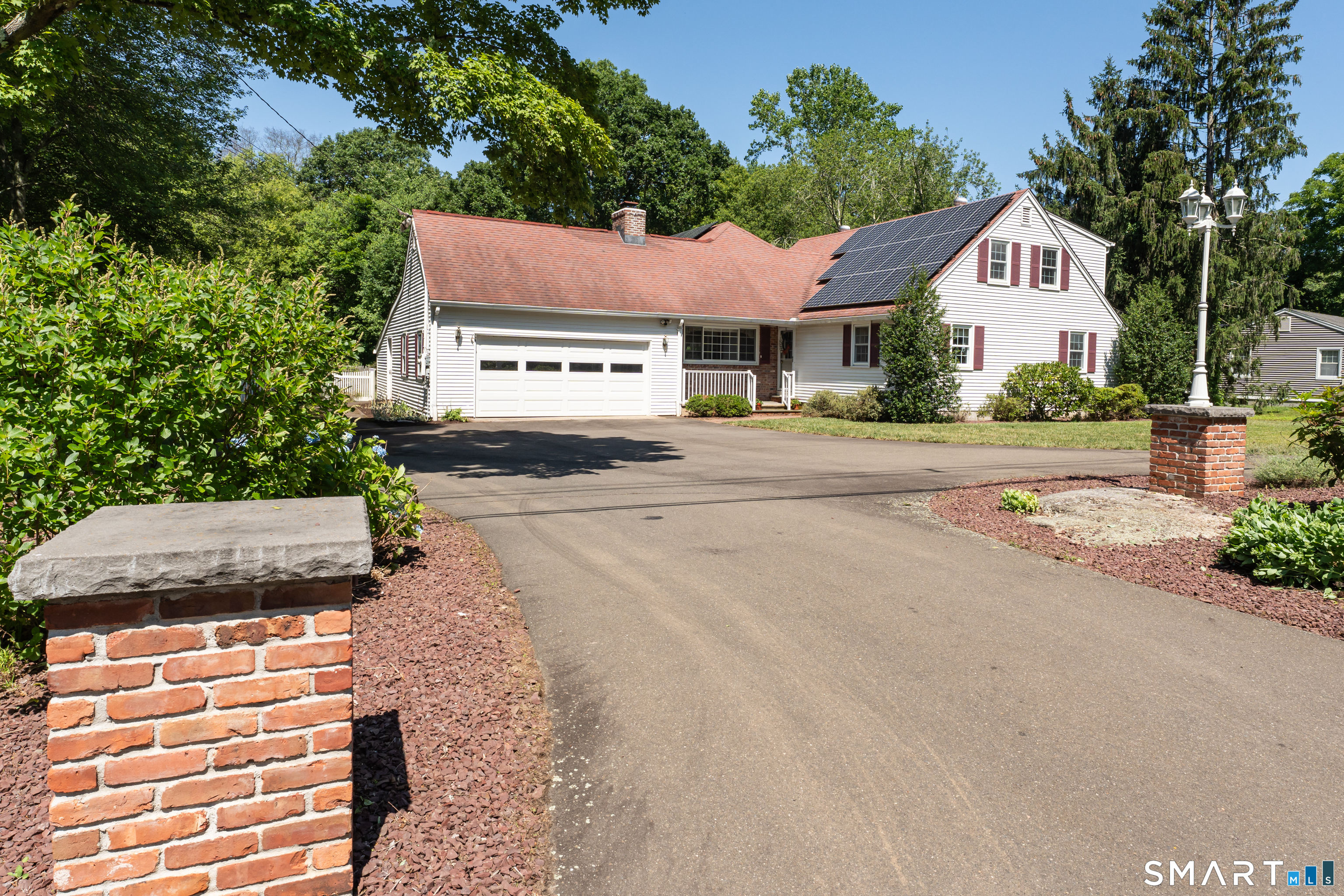 110 Nut Plains Road Guilford CT 06437