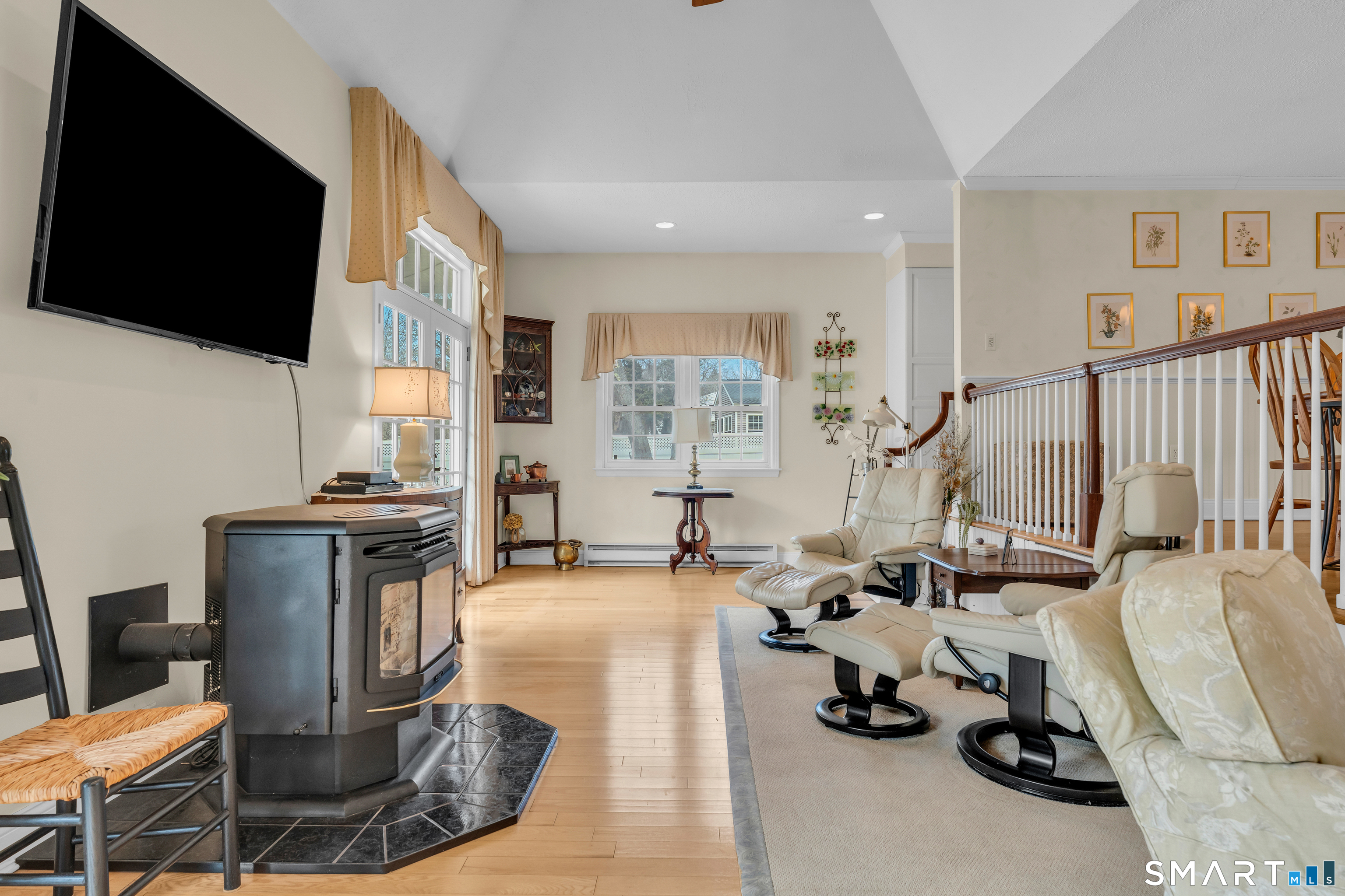 110 Nut Plains Road Guilford CT 06437