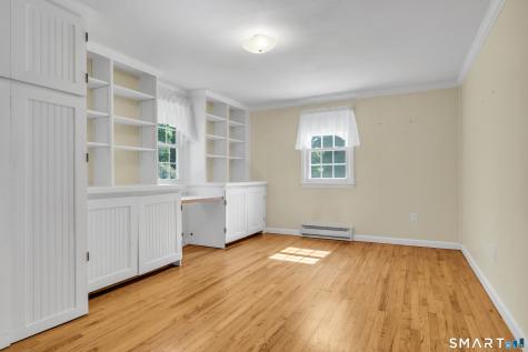 110 Nut Plains Road Guilford CT 06437