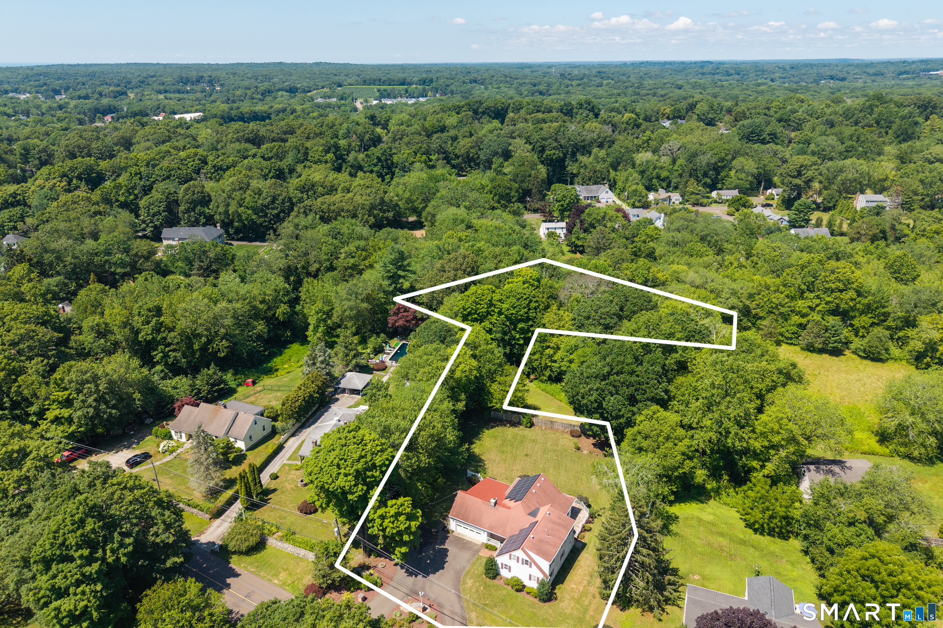 110 Nut Plains Road Guilford CT 06437