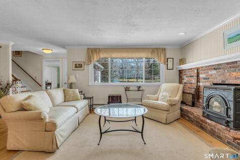 110 Nut Plains Road Guilford CT 06437