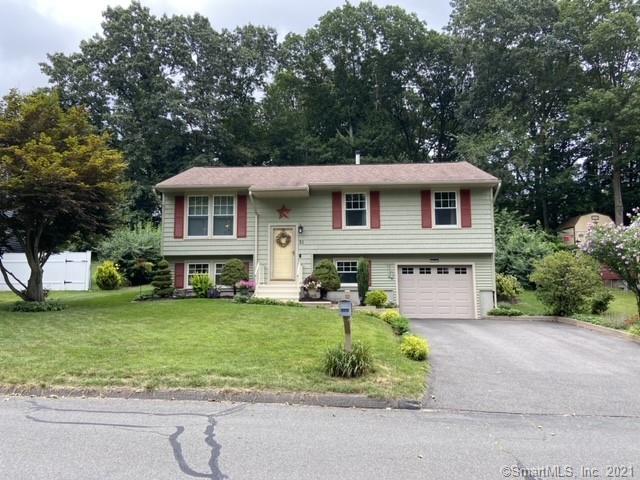 31 Tudor Lane Naugatuck CT 06770
