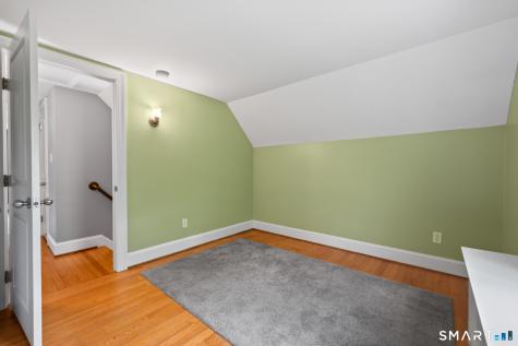 37 Kensington Street Manchester CT 06040