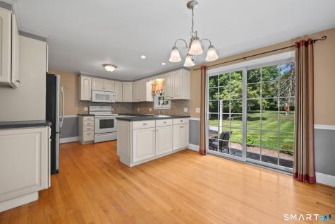37 Kensington Street Manchester CT 06040